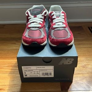 New in box- New Balance 990. Kids size 1.